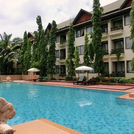 Warin Chamrap Ubon Buri Hotel & Resort מראה חיצוני תמונה